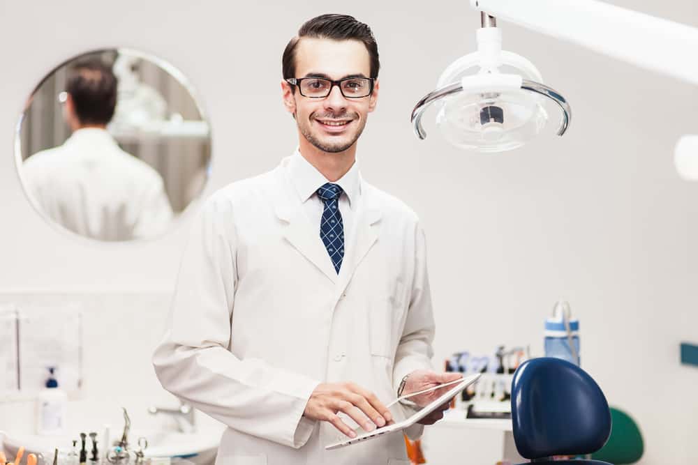 dental hygienist